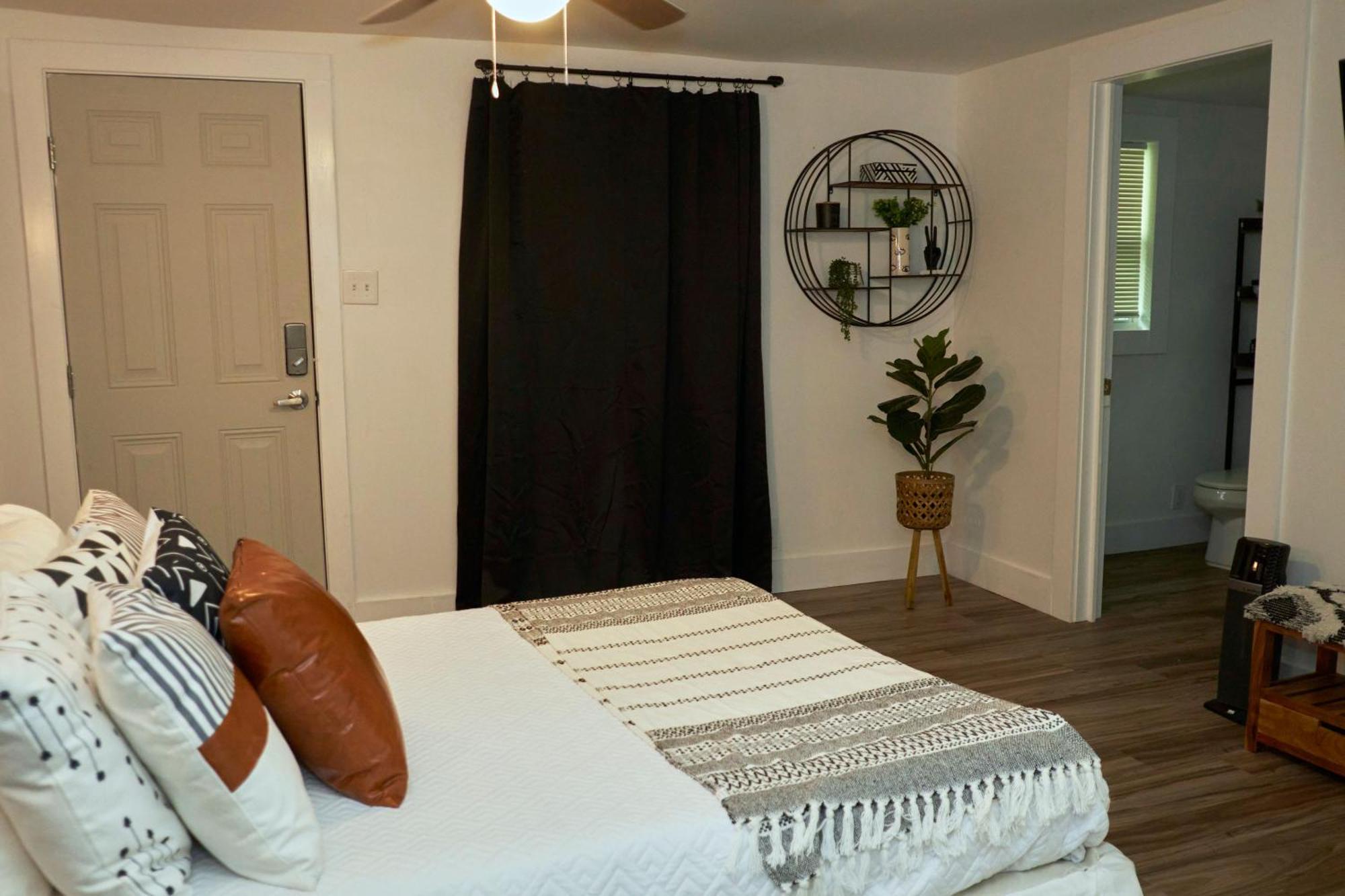 Вилла Cozy Atl Getaway - 5 Min From Airport & Downtown Атланта Экстерьер фото